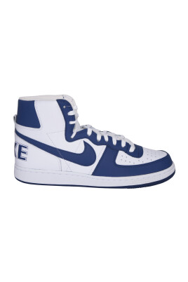 blue-sneakers-round-toe-lace-up
