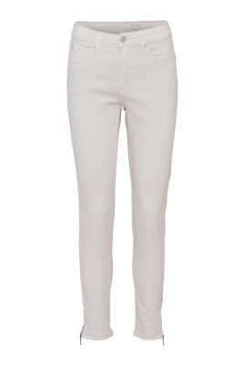 slim-fit-trousers