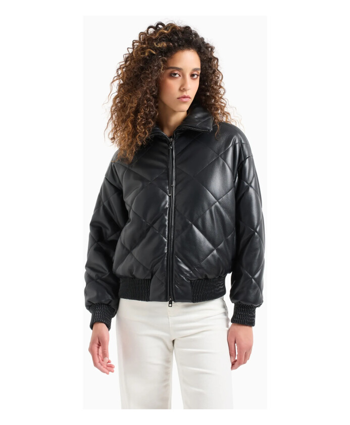 veste-a-col-montant-en-similicuir