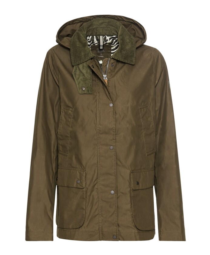 groene-jas-met-capuchon-en-fluwelen-voering
