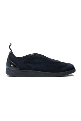 blue-sneakers-minimalist-style