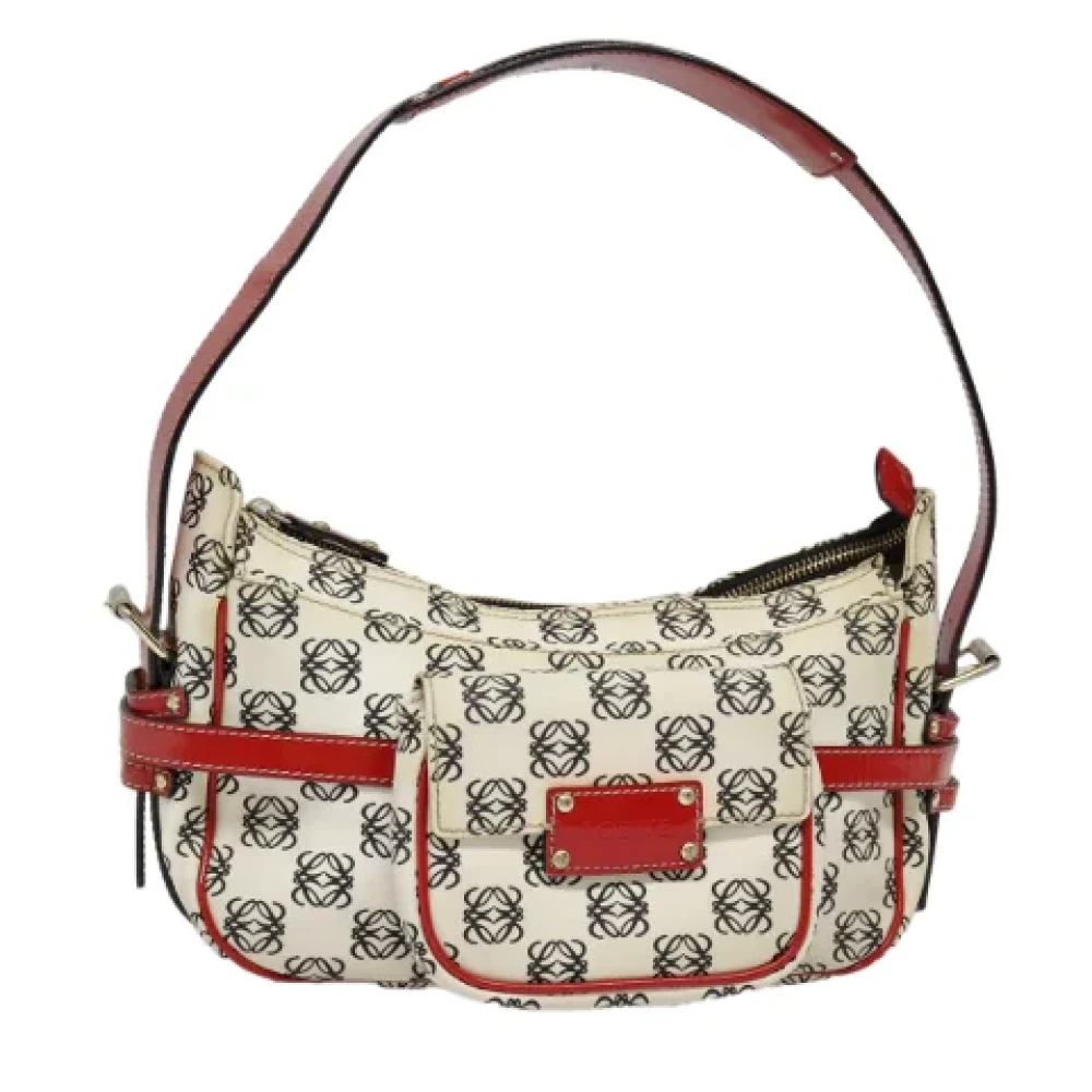 Loewe Pre-owned Leather shoulder-bags Red Dames