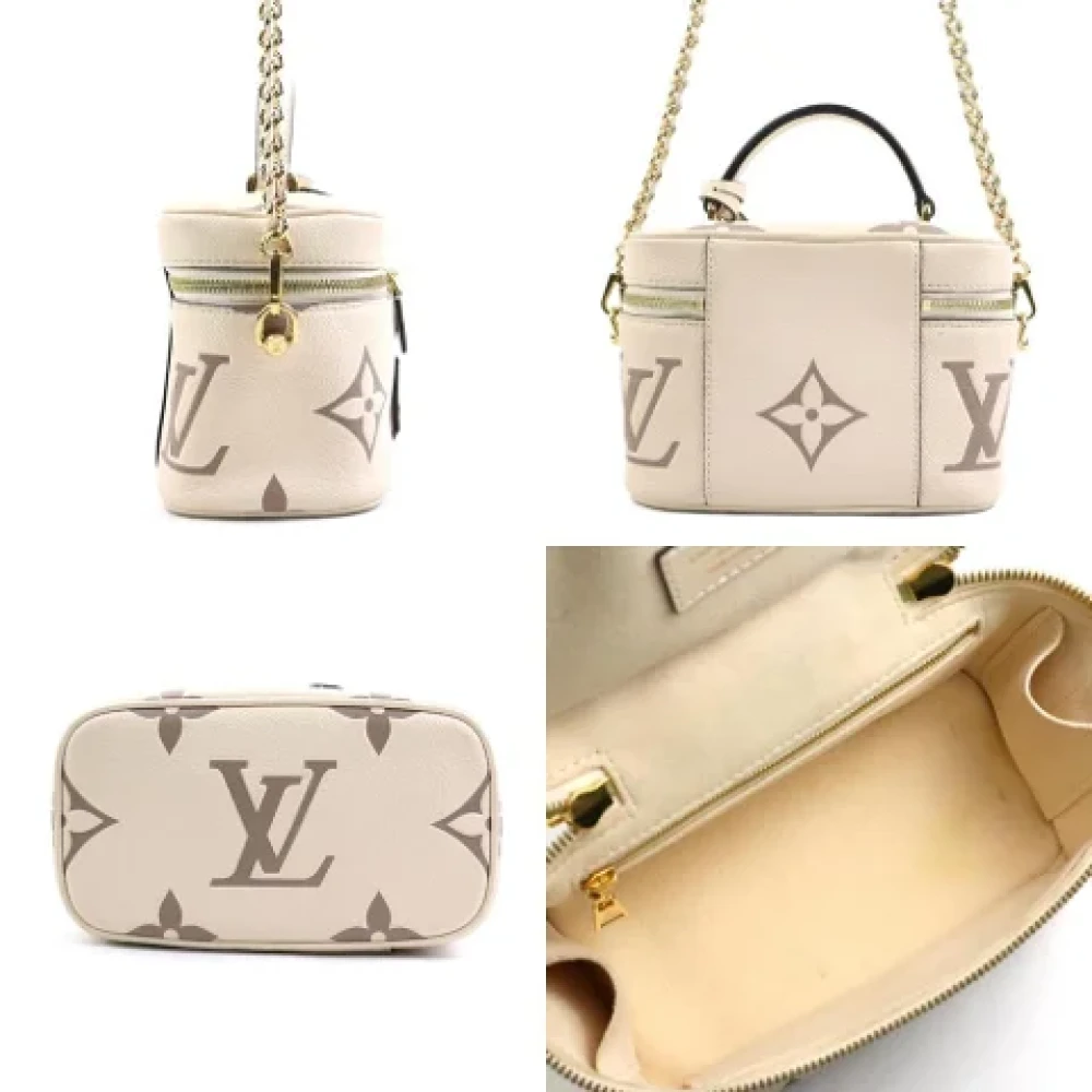 Louis Vuitton Vintage Pre-owned Canvas shoulder-bags Beige Dames