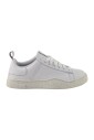 baskets-en-cuir-semelle-caoutchouc