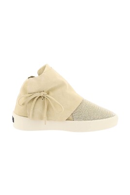 stylish-sneakers