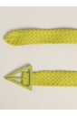 ceinture-en-cuir-tresse-avec-boucle-triangulaire