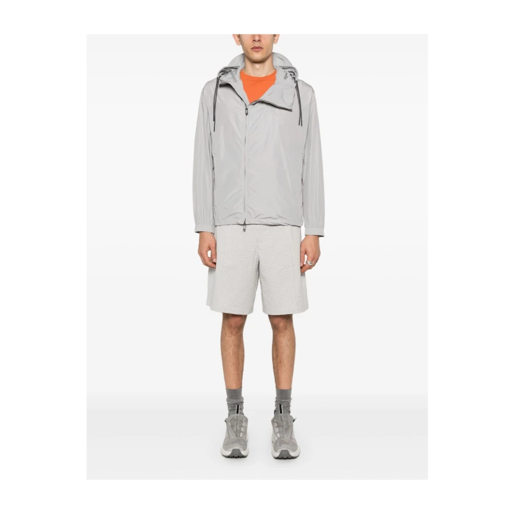 Emporio Armani Beige Shorts met Streep Patroon Beige Heren