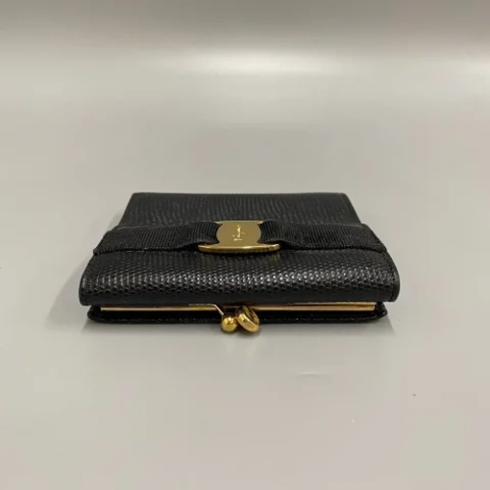 Salvatore Ferragamo Pre-owned Leather wallets Black Dames