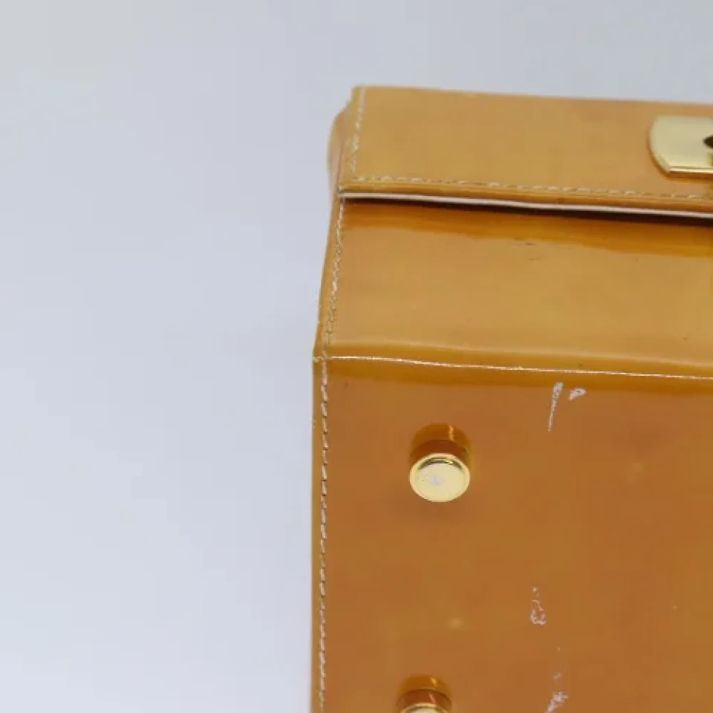 Salvatore Ferragamo Pre-owned Leather handbags Yellow Dames
