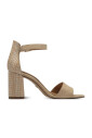beige-flat-sandal-heel
