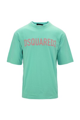t-shirt-slip-on