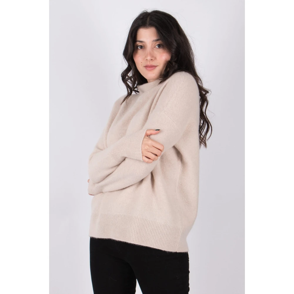 Vince Witte Zand Funnel Neck Trui Beige Dames