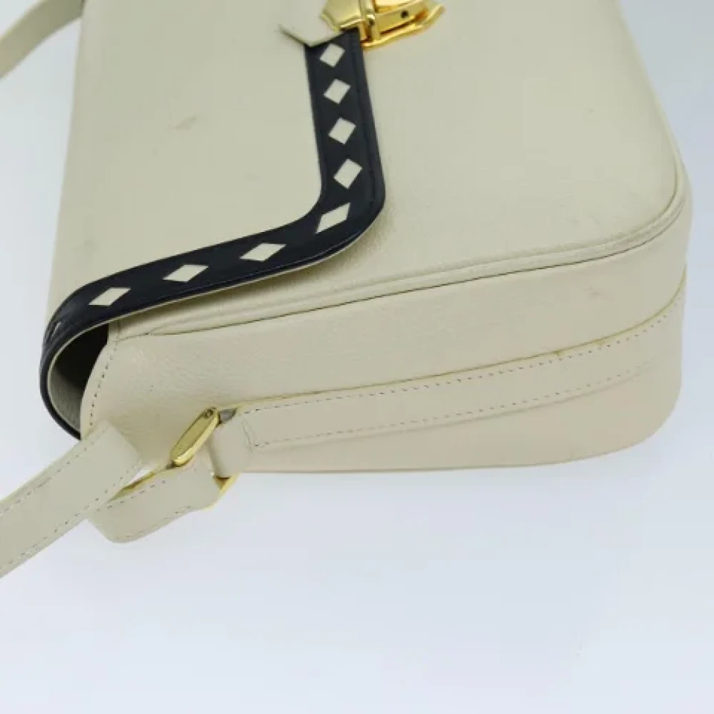 Yves Saint Laurent Vintage Pre-owned Leather shoulder-bags Beige Dames