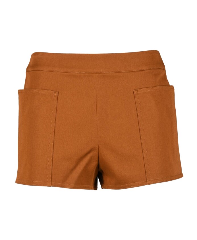 high-waisted-shorts-with-zipper-closure