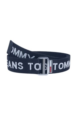 streetwear-style-belt-with-repeated-logo
