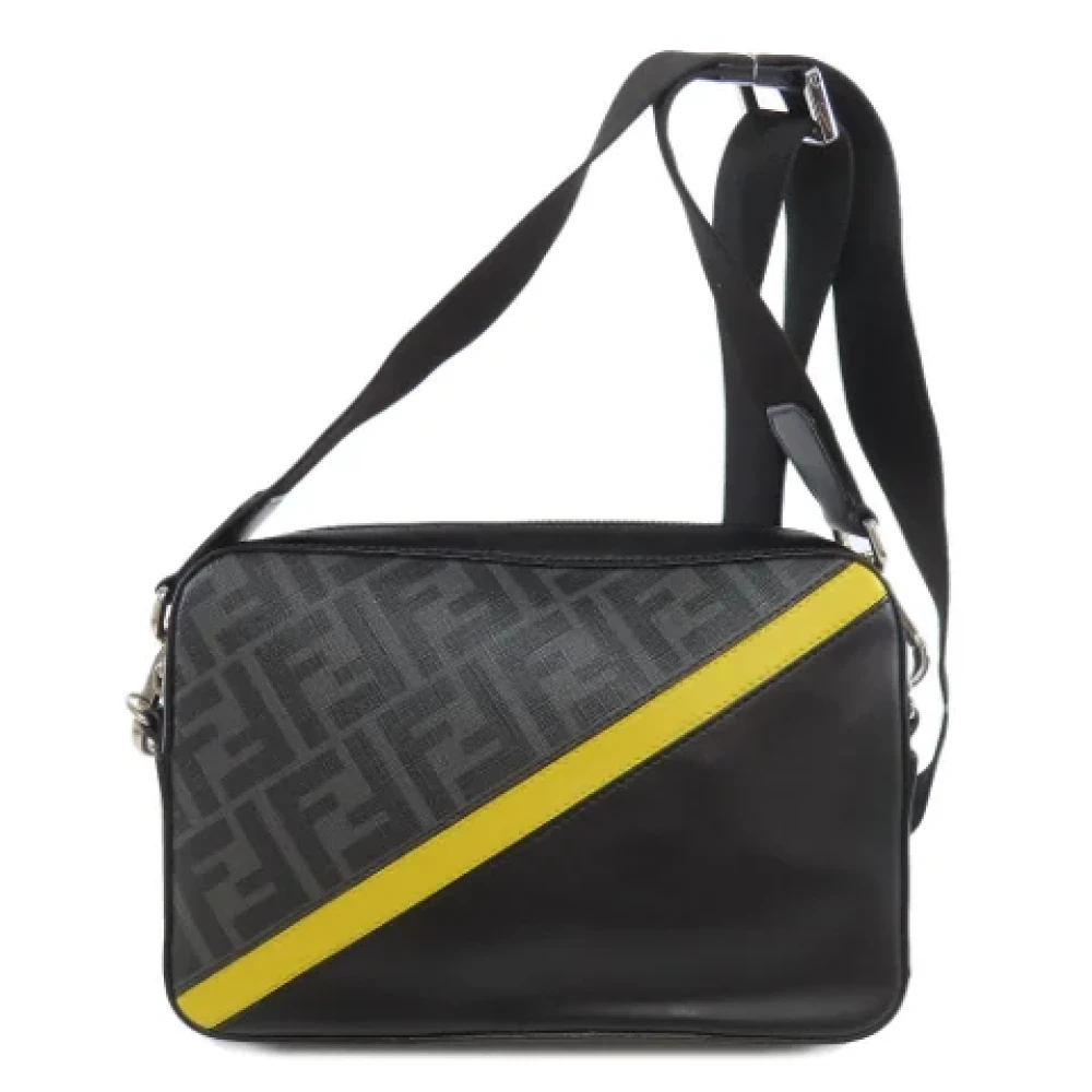 Fendi Vintage Pre-owned Plastic shoulder-bags Gray Dames