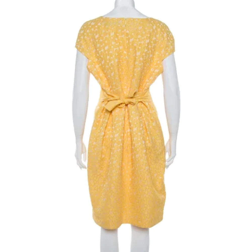 Carolina Herrera Pre-owned Fabric dresses Yellow Dames