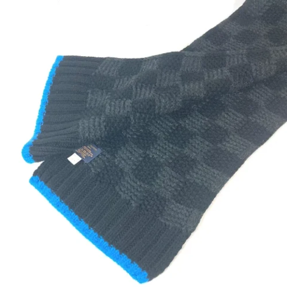 Louis Vuitton Vintage Pre-owned Cashmere scarves Black Dames