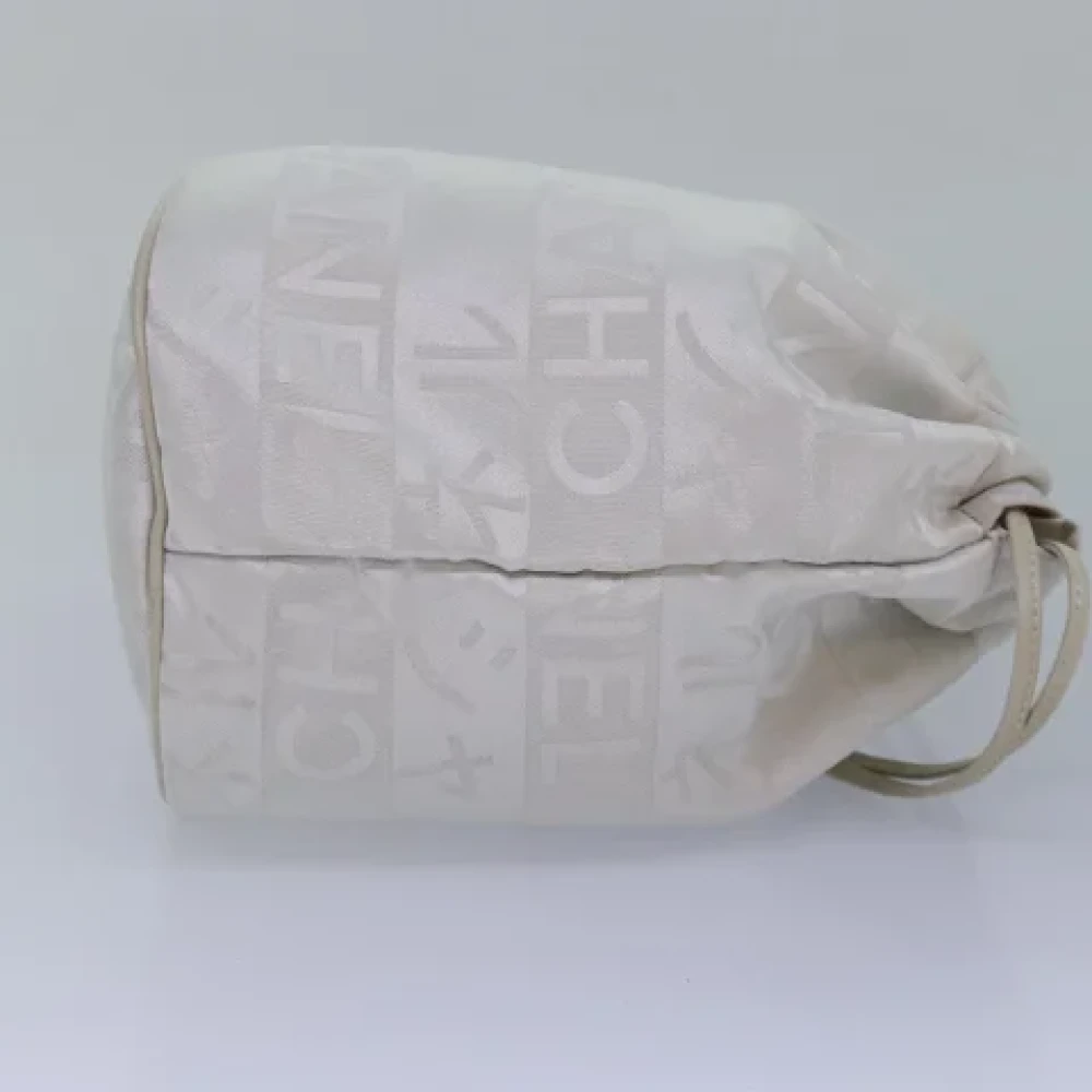 Chanel Vintage Pre-owned Canvas pouches White Dames