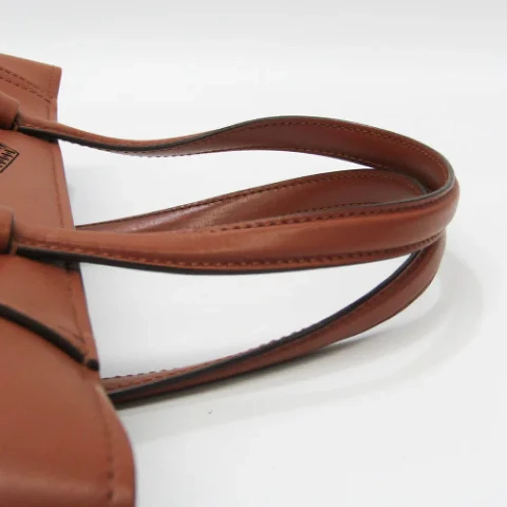 Salvatore Ferragamo Pre-owned Leather totes Brown Dames