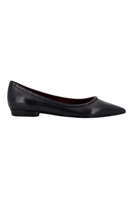 svart-lader-ballett-flats-elegant-design