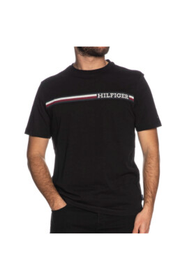 black-t-shirts-and-polos
