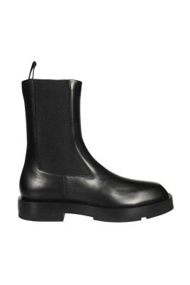 black-leather-chelsea-ankle-boots