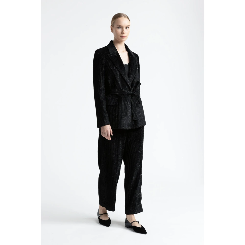 PESERICO Corduroy cropped broek Black Dames