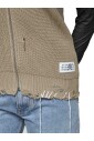 gilet-en-maille-beige-a-effet-use