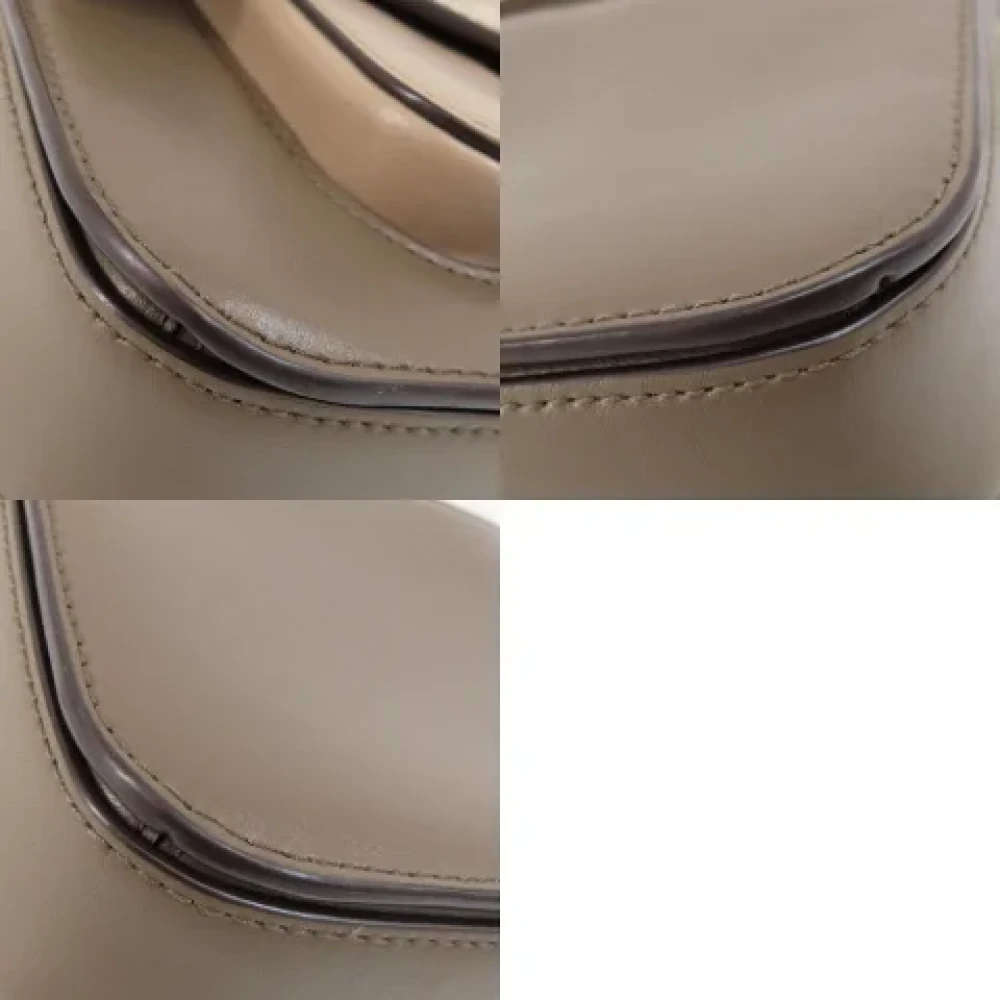 Michael Kors Pre-owned Leather shoulder-bags Beige Dames