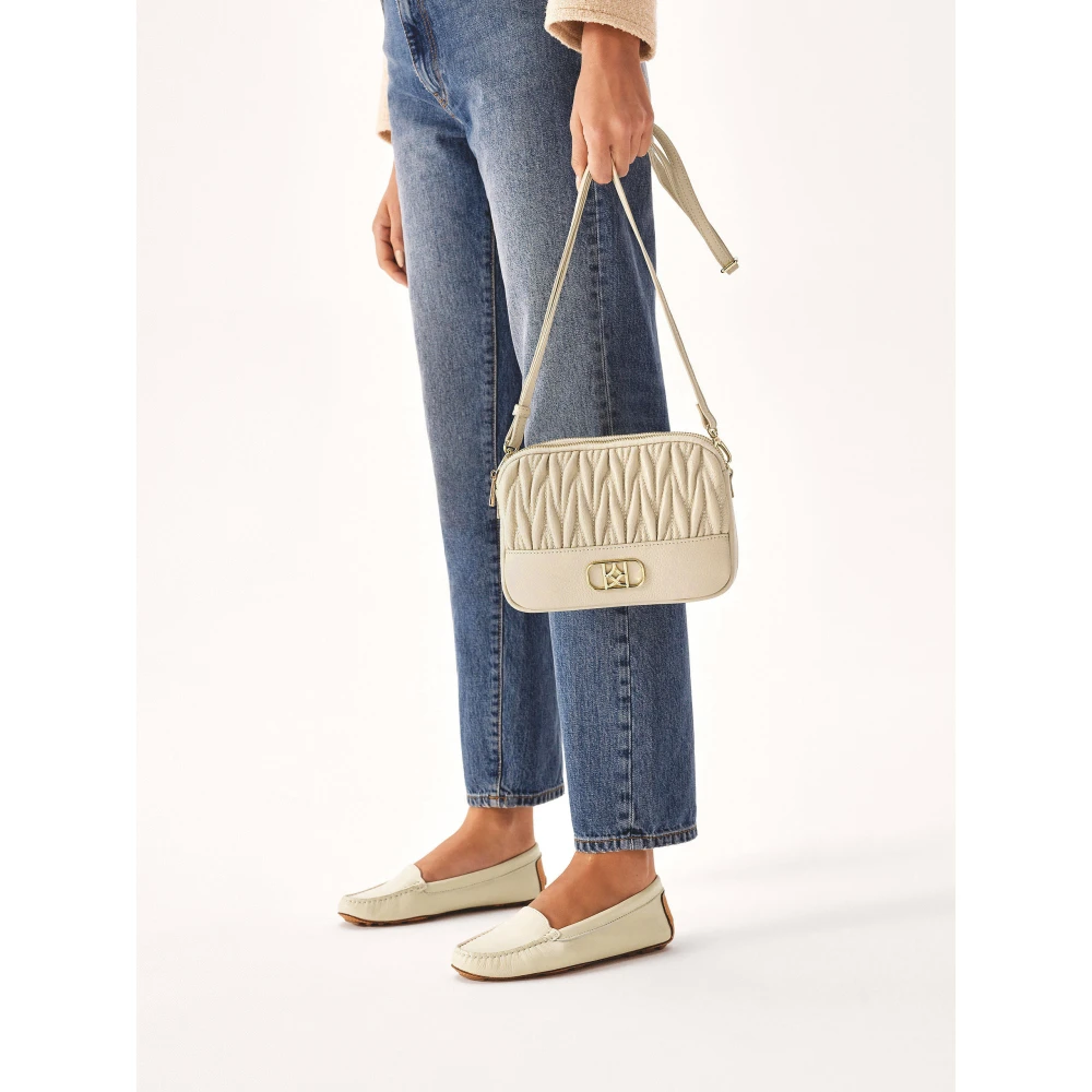 Kazar Beige handtas met opvallend monogram Beige Dames
