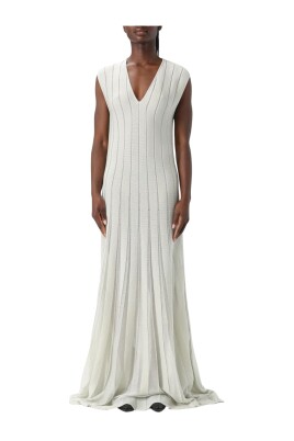 robe-longue-en-tricot-plisse-blanc