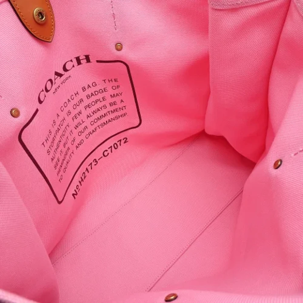 Coach Pre-owned Canvas shoulder-bags Pink Dames