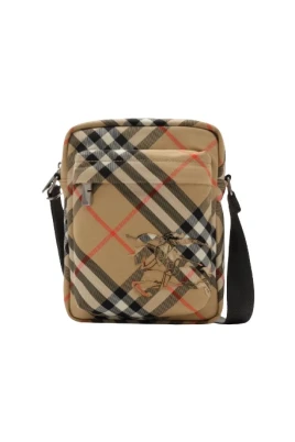 Burberry Väskor..