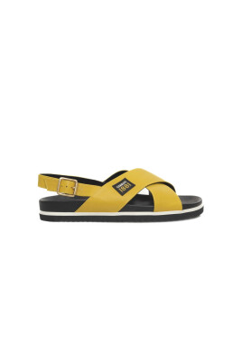 womens-leather-platform-sandals