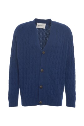 elegant-cable-knit-cardigan