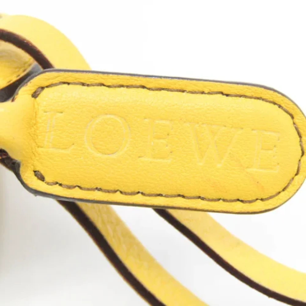 Loewe Pre-owned Leather wallets Yellow Dames