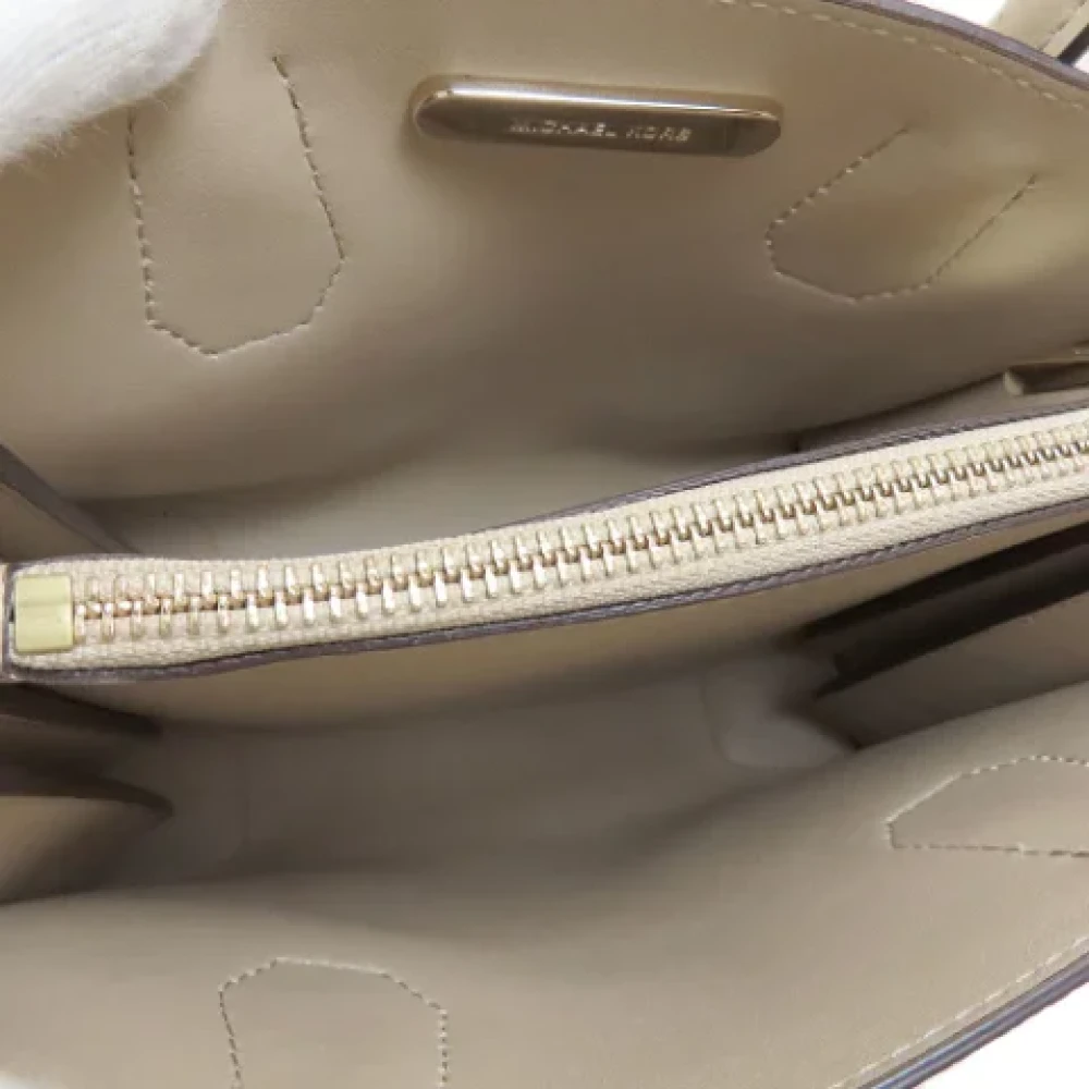 Michael Kors Pre-owned Fabric handbags Brown Dames