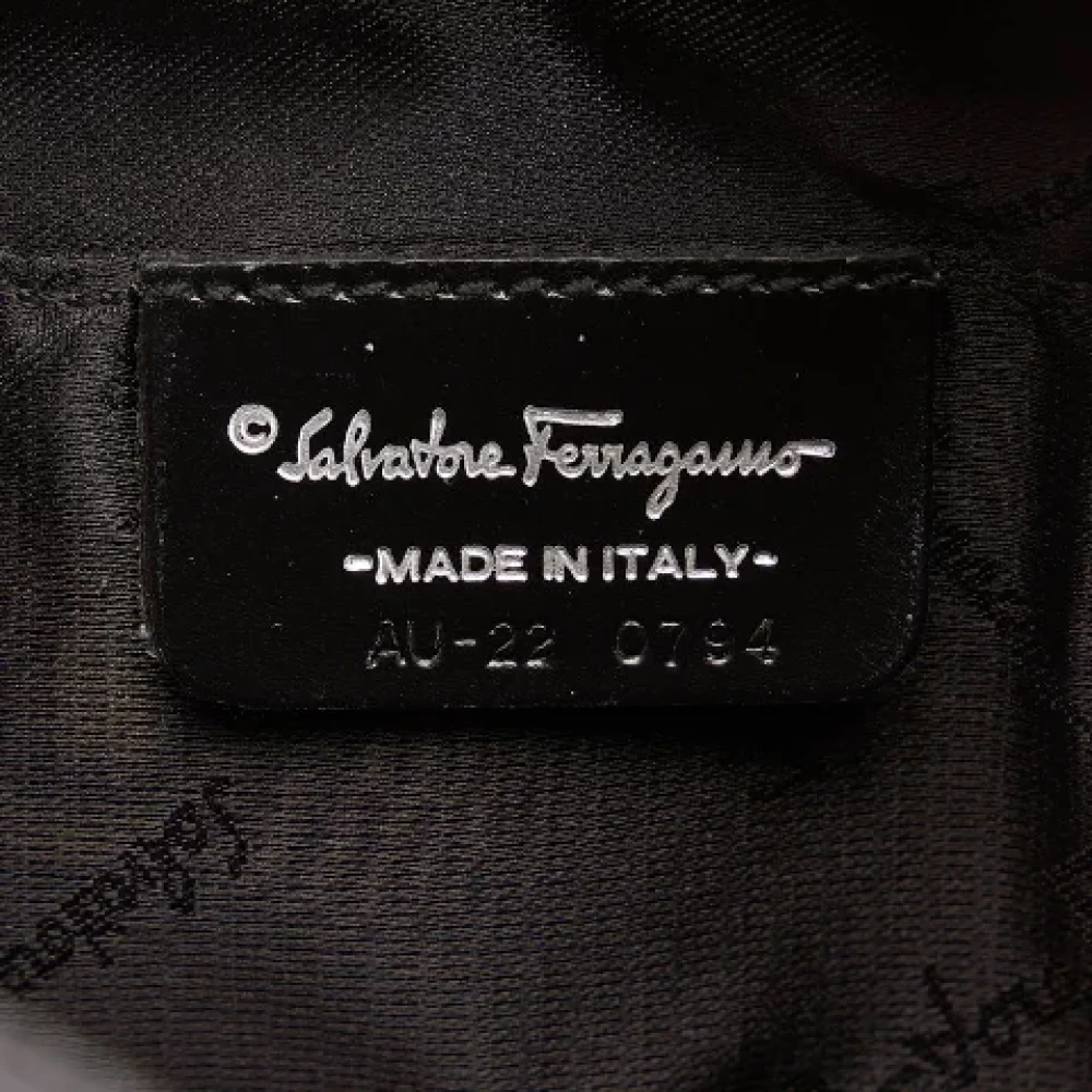Salvatore Ferragamo Pre-owned Canvas handbags Black Unisex