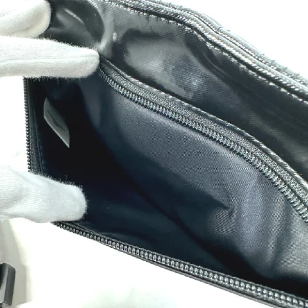 Burberry Vintage Pre-owned Leather crossbody-bags Black Dames