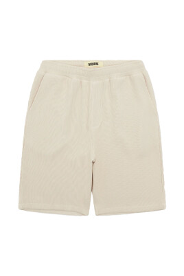 veckade-shorts-med-justerbara-dragsnoren