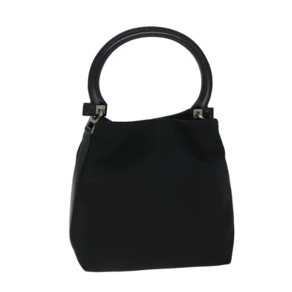Salvatore Ferragamo Pre-owned Nylon shoulder-bags Black Dames