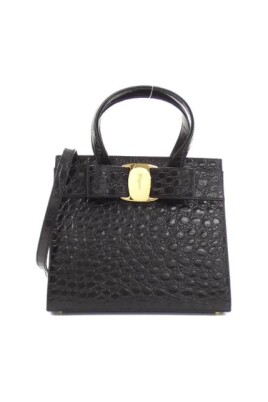 pre-owned-leather-handbags