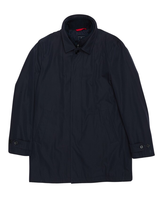 manteau-en-tissu-technique