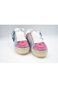 chaussures-plates-rouges-en-daim