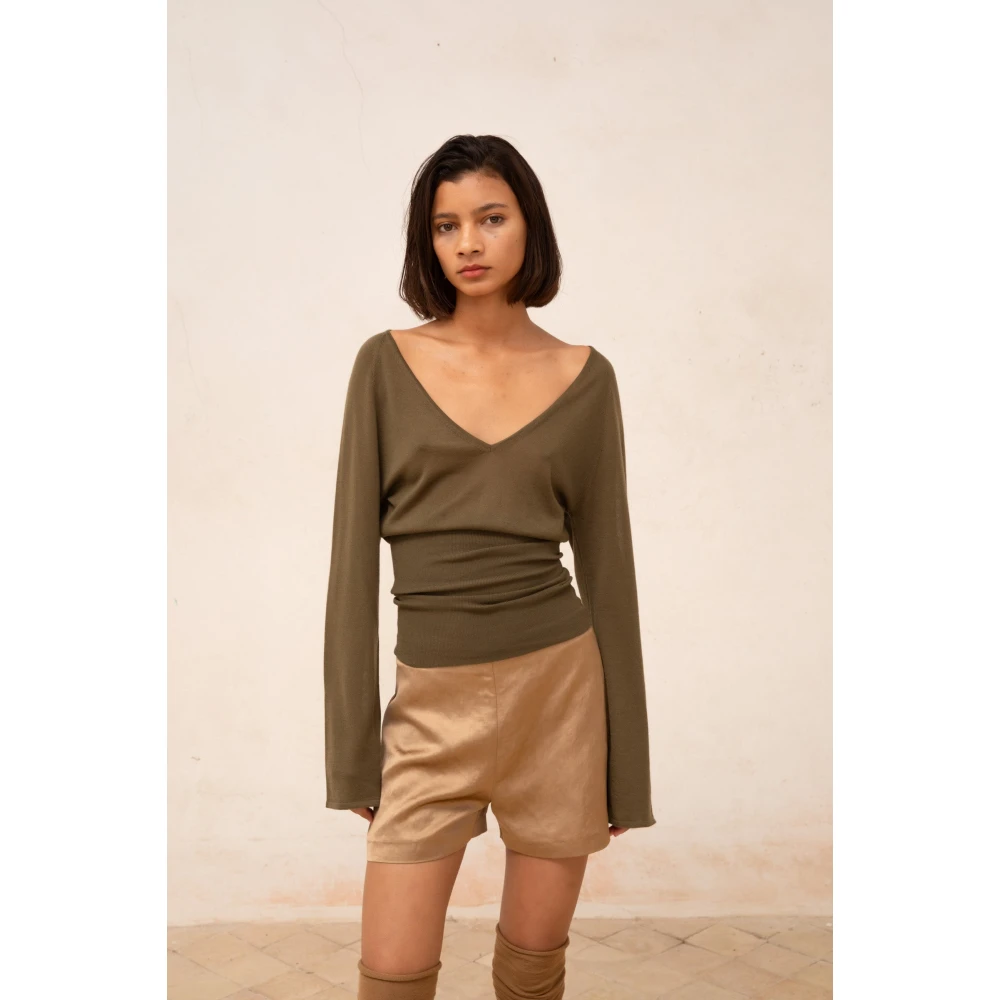 Cortana V-hals Kasjmier Top in Khaki Green Dames