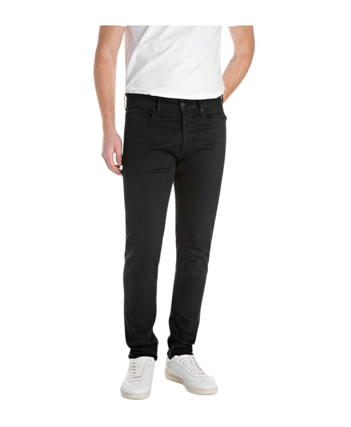 slim-fit-jeans