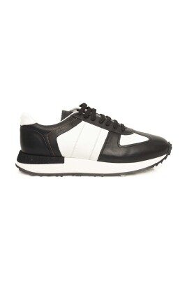 timeless-italian-crafted-sneakers