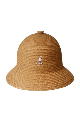 beige-linned-fiskerhat-med-broderet-logo