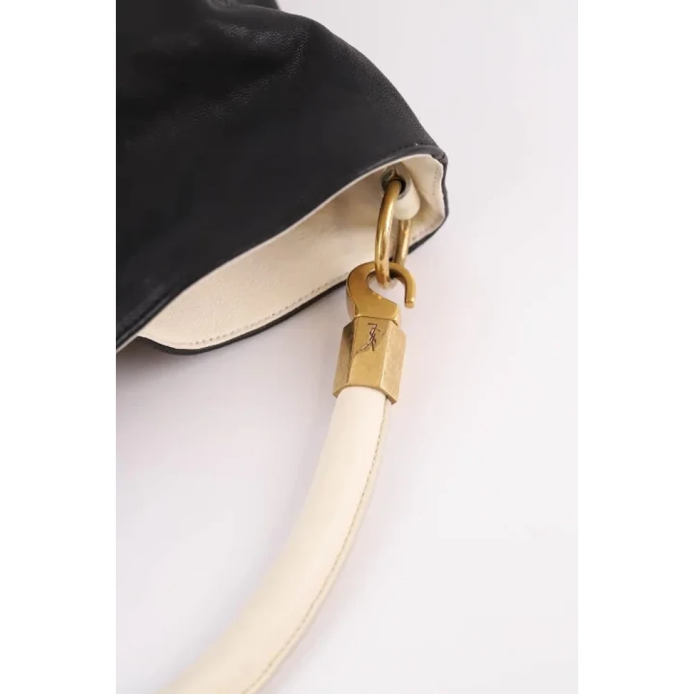 Yves Saint Laurent Vintage Pre-owned Leather handbags Black Dames